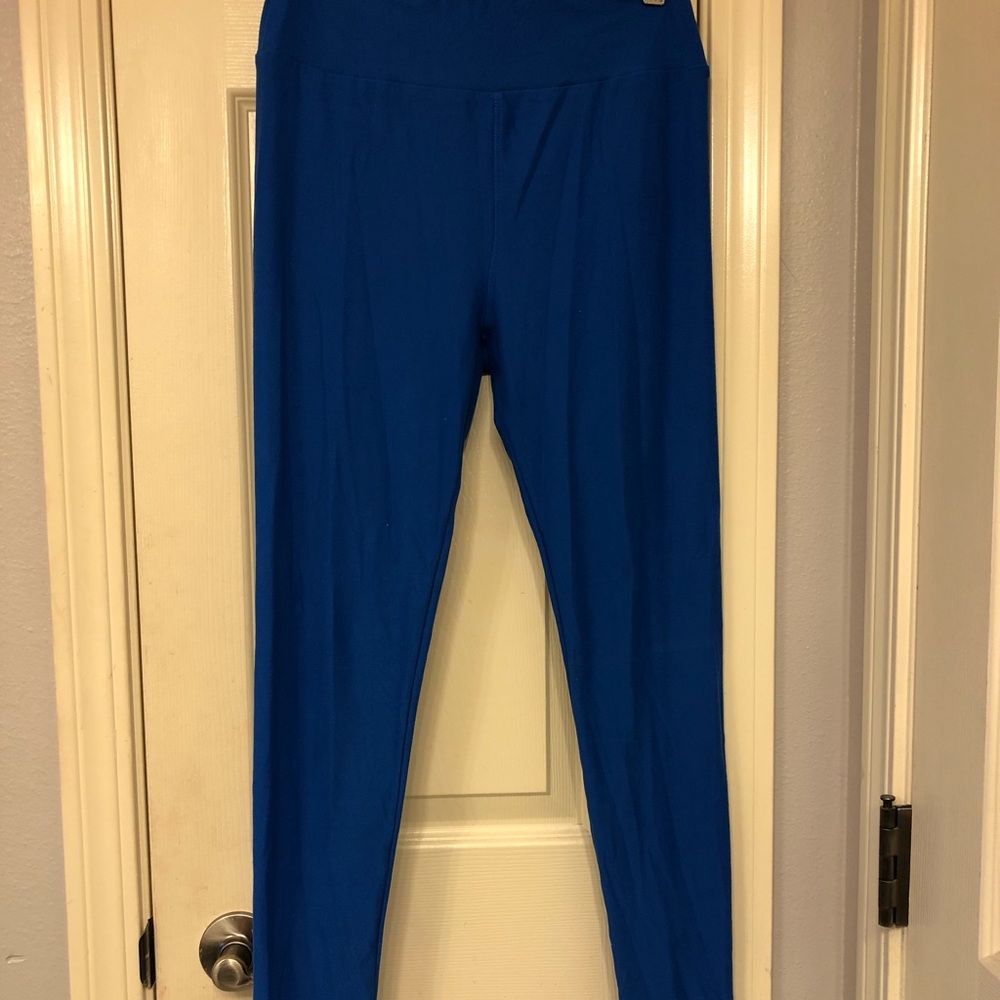 Blue one size Lularoe leggings! OS. So comfy.